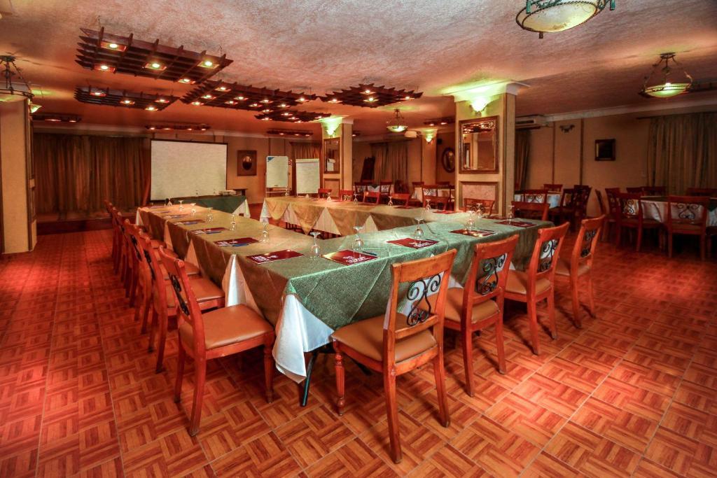 Adham Compound Hotel King Mariout Exterior photo